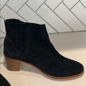 Matt Bernson size 6 boots